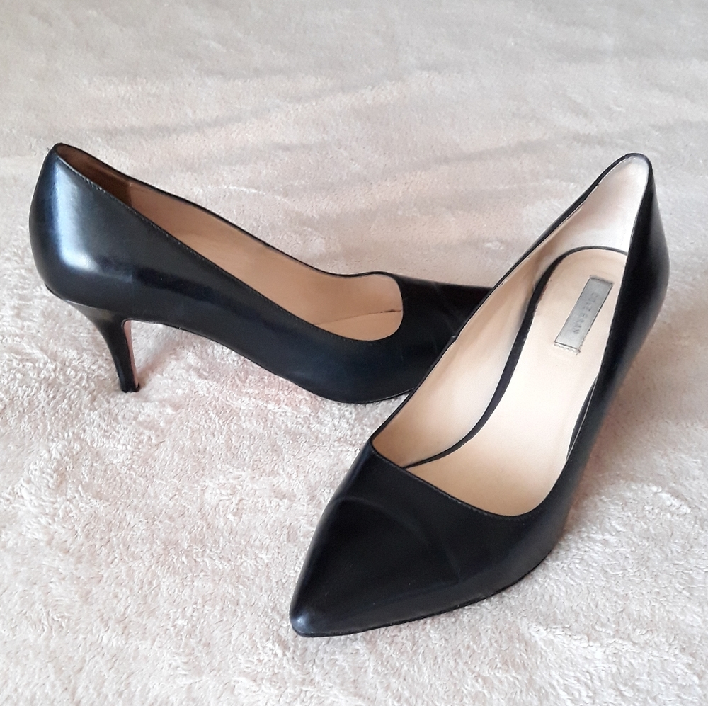 Cole Haan Grand OS Black Pointed Toe Heel